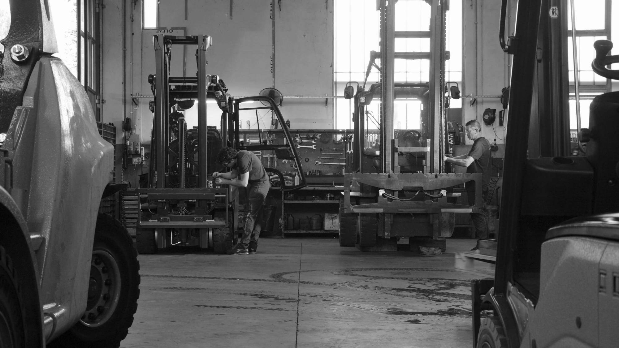 brianza-carrelli-provincia-como-provincia-monza-brianza-controllo-manutenzione-carrelli-elevatori-BN