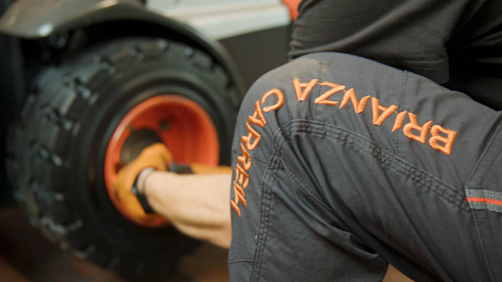 brianza-carrelli-provincia-como-provincia-monza-brianza-controllo-manutenzione-carrelli-elevatori (1)